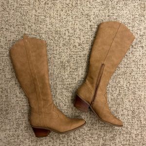 Dolce Vita boots